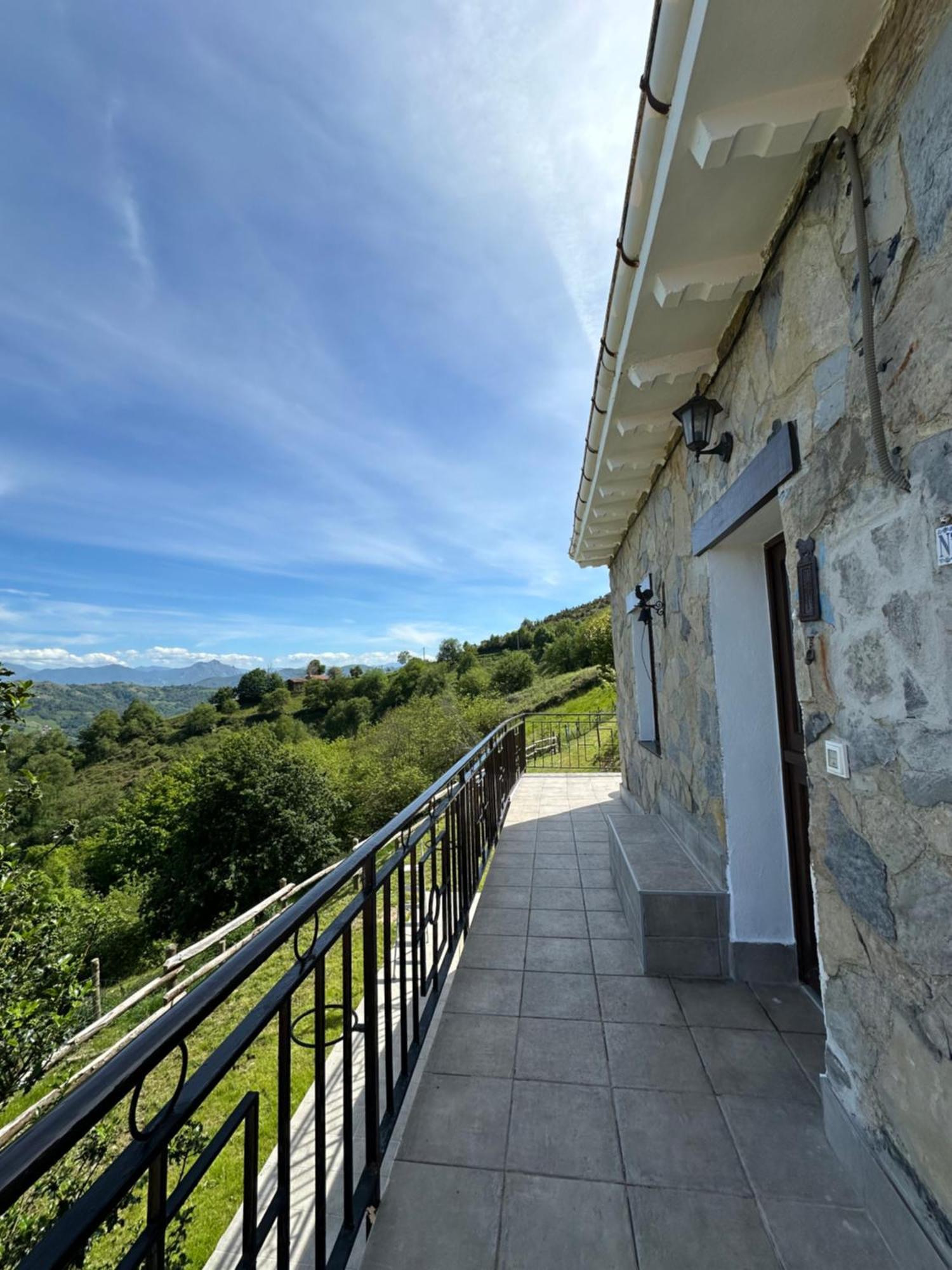 Almastur Rural Villa Pola de Siero Exterior photo